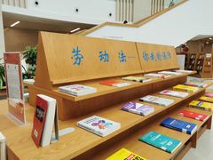 -厦门市图书馆(集美新城馆区)