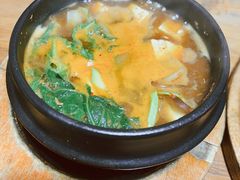 -百年石锅饭·朝鲜族传统民餐
