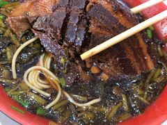 -小龙大肉面馆