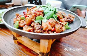 Longyuan Braised Chicken