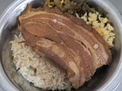 -梁阿婆廿年老牌扣肉糯米饭