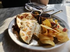 鸡牛双肉芝士墨西哥馅饼-The Rug Cafe(王府中环店)