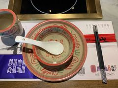 -尚尚仙·酸汤猪手·猪肚鸡火锅(华联万柳购物中心店)