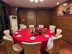 -木卡买提新疆餐厅·清真(新里海顿公馆店)