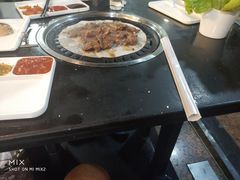 -牛味道炭火烤肉(湖前总店)