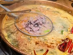 -洱火云南酸菜牛肉火锅(石景山当代商城店)