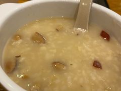 桂圆燕麦粥-小城粥道·海胆鲜虾粥(解放广场店)