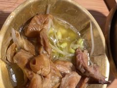 -老房老舍重庆火锅(假日城市店)