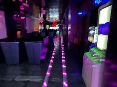 -V-SHOW KTV(济南概念店)