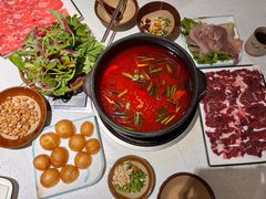 -贵府酸汤牛肉火锅·贵州老字号(飞山街店)