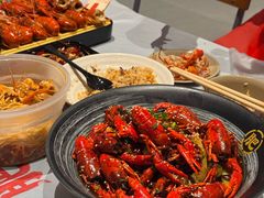 -肥肥虾庄·金牌油焖大虾(杨园滨江时代walk店)