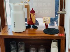 零售区-Line 咖啡(石厦花园店)