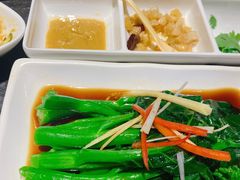 白灼芥兰-小城粥道·海胆鲜虾粥(解放广场店)