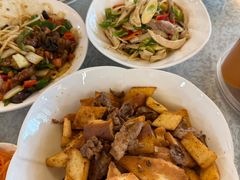 -汗腾格里·风味餐厅(新疆驻京办店)