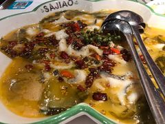 撒椒酸菜鱼-撒椒·四川江湖菜(大族广场店)