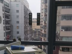 -极光口腔·矫正种植修复(锦江店)