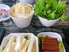 -云中捞高空旋转餐厅(商茂世纪广场店)