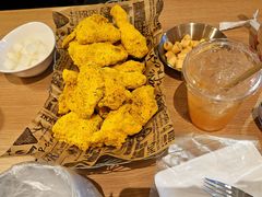 -BHC炸鸡(明洞总店)