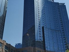 -梦航彩虹之约自助餐厅(华府天地店)