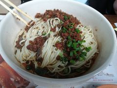 -重庆老字号·吴抄手·高豆花(T3航站楼店)