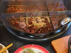 -沸炉重庆老火锅(军事博物馆店)