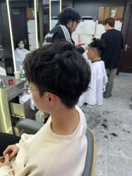 -藤野造型烫发染发