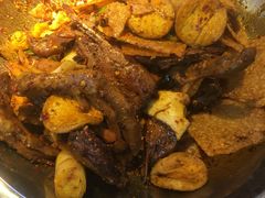 -嘎嘎鸭下巴·爆辣干锅(明教寺店)