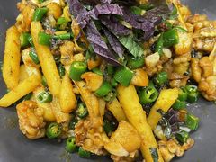 -江渔儿酸菜鱼(映月湖环宇城店)