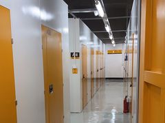 -安东易迷你仓自助寄存仓库(淞虹路店)