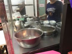 -胡荣泉