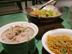 -费大厨辣椒炒肉(太平老街店)