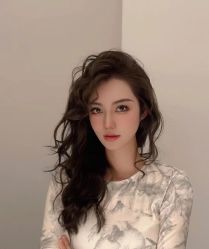 -东方美妍小鹏造型