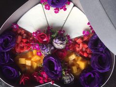 心念你鲜花千层礼盒-艾加柒克蛋糕茶歇甜品台(春熙路店)