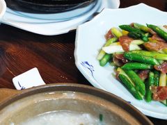 -赖厨潮汕砂锅粥