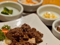 -萨拉伯尔水源素问店·韩国宫廷料理(人民路店)