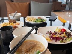 -上海漕河泾万丽酒店
