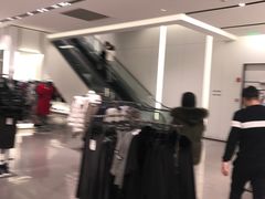 -ZARA(熙地港店)