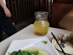 -鑫悦楼煎蟹·16年海鲜大排档