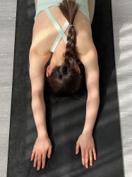 -亚太瑜伽普拉提学院