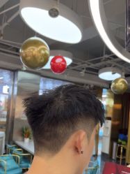 点击看大图 -发源地HAIR SALON