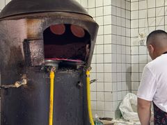 -三兄弟高炉烧饼