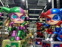 -泡泡玛特POPMART(侨福芳草地店)
