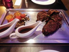 1公斤顶级丁骨牛排-恰餐厅及酒吧CHAR Bar & Grill(北京三里屯洲际店)