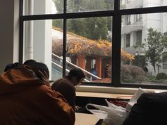 -上海市科技艺术教育中心