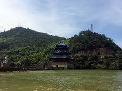 -严子陵钓台(富春江小三峡)