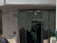 门面-酒宝荡烧烤(长航局江大路住宅小区店)