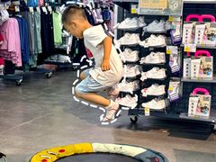 -迪卡侬(顺峰山店)