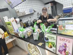 -潮汕良心果汁(金新北路店)