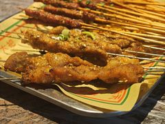 -老街烧烤大排档·地道湖北菜·龙虾馆(汉口火车站店)