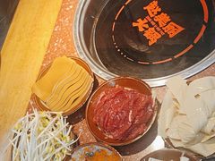 -赵美丽·重庆社区火锅·直营店(火车东站·中豪国际店)